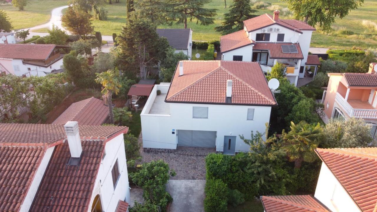 Apartment Умаг Экстерьер фото